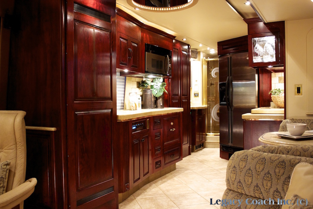 2004 Prevost Royale XLII For Sale