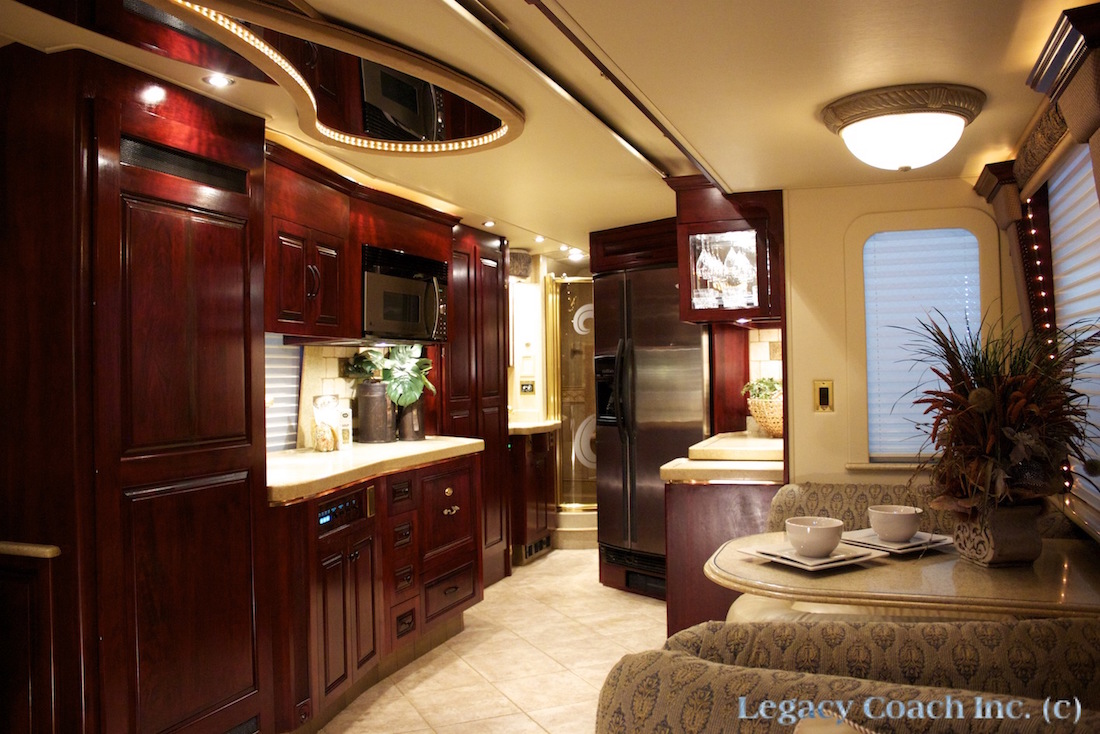 2004 Prevost Royale XLII For Sale