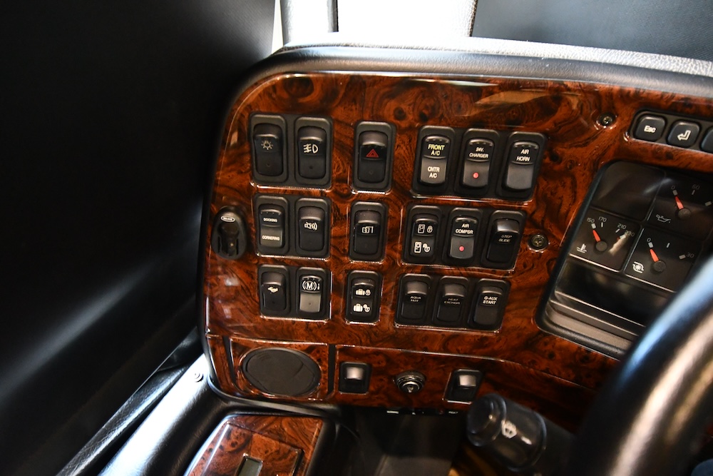 2004 Prevost Royale XLII For Sale