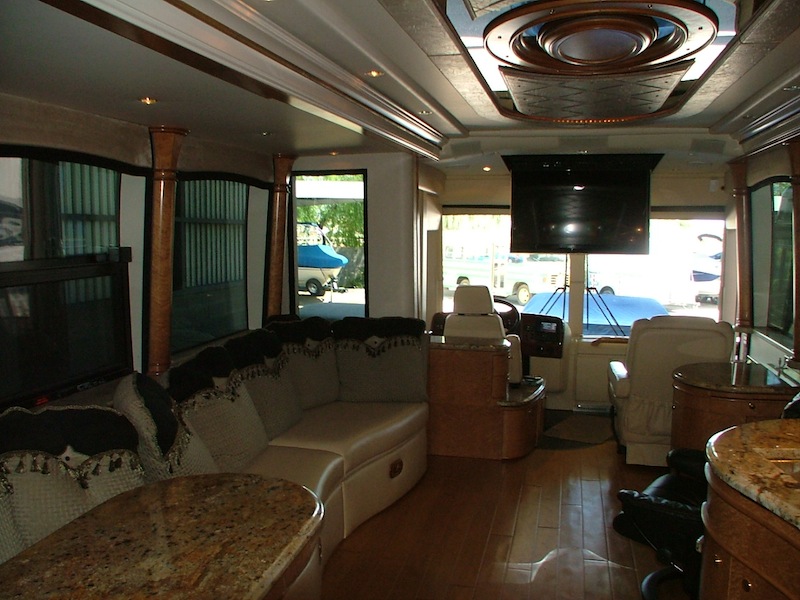 2004 Prevost Royale XLII For Sale