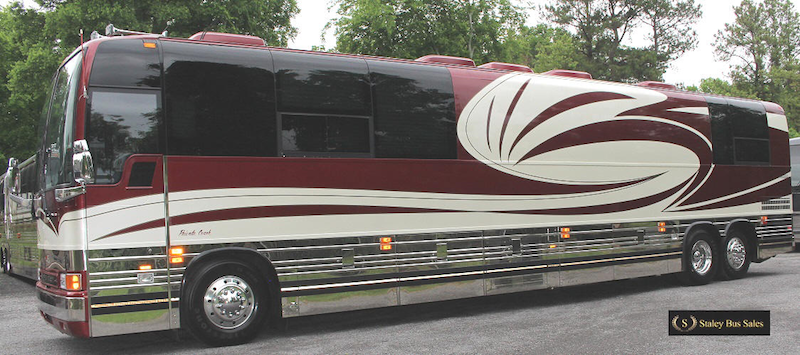 2004 Prevost Entertainer Star XLII For Sale