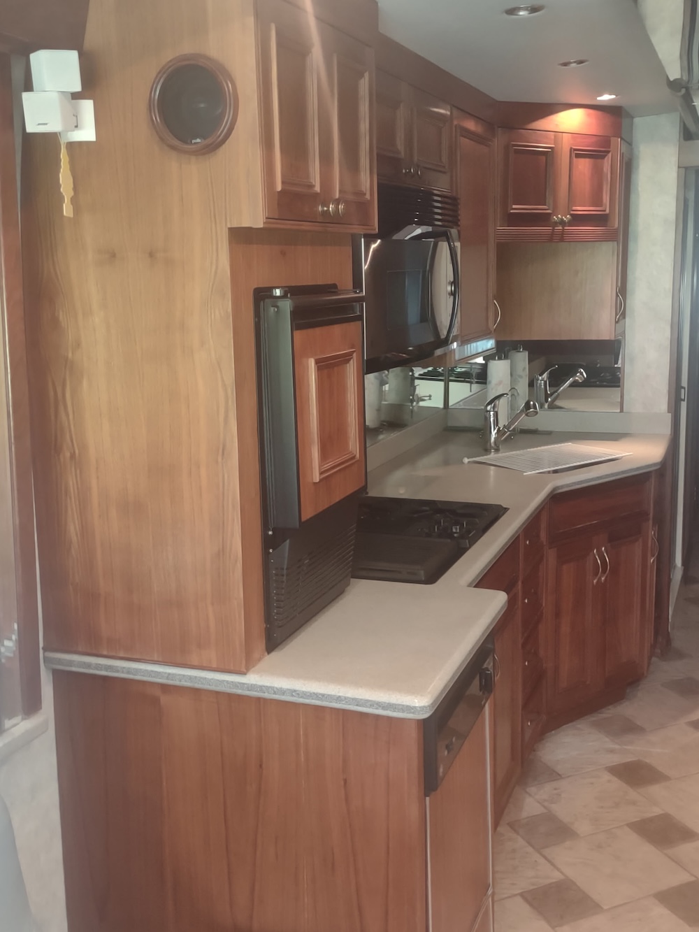 2004 Prevost XLII For Sale