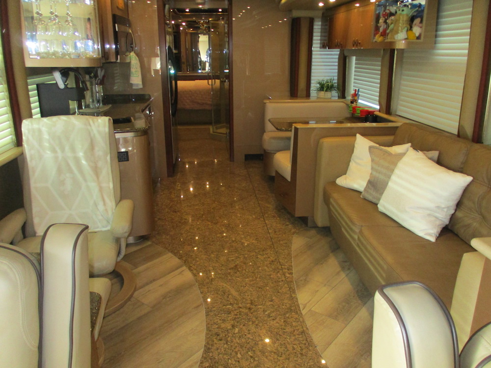 2004 Prevost Americann XLII For Sale