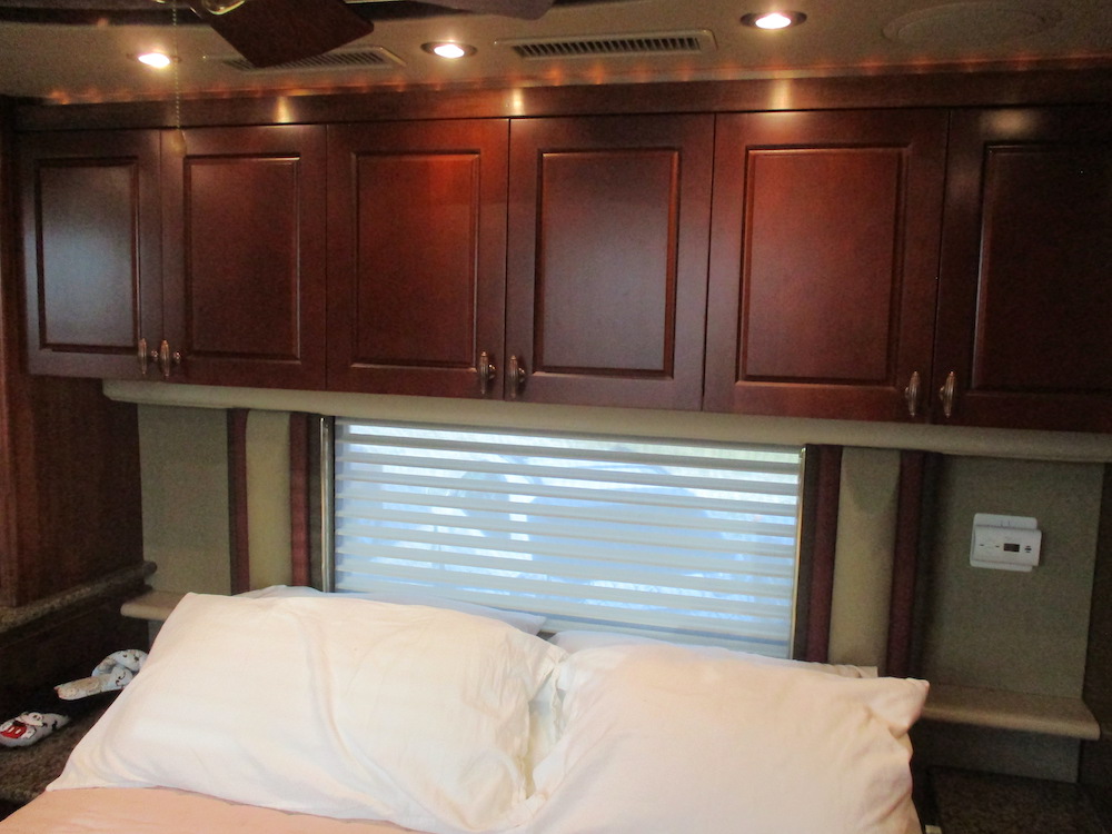 2004 Prevost Americann XLII For Sale