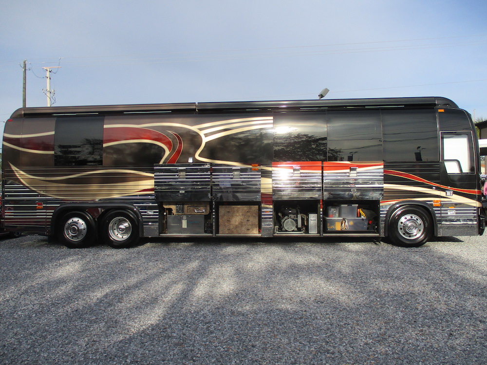 2004 Prevost Americann XLII For Sale