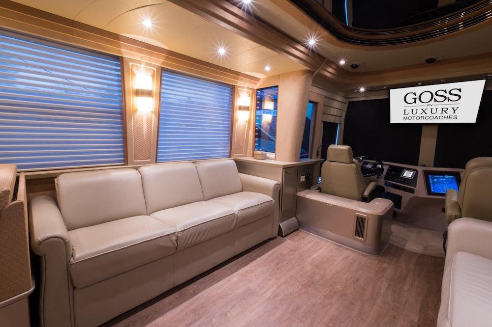 2005 Prevost Country Coach XLII For Sale