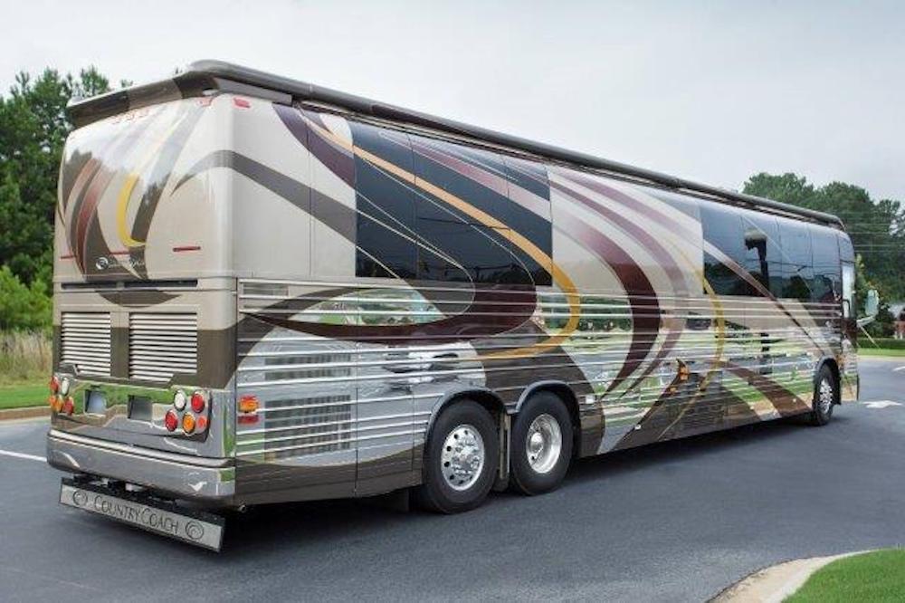 2005 Prevost Country Coach XLII For Sale