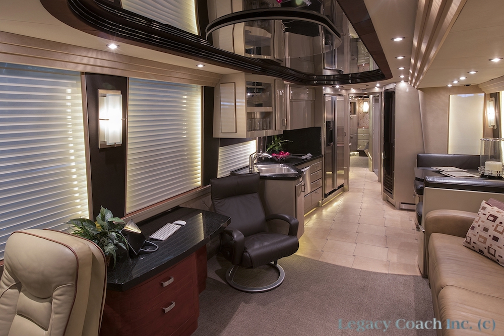 2005 Prevost Country Coach XLII For Sale