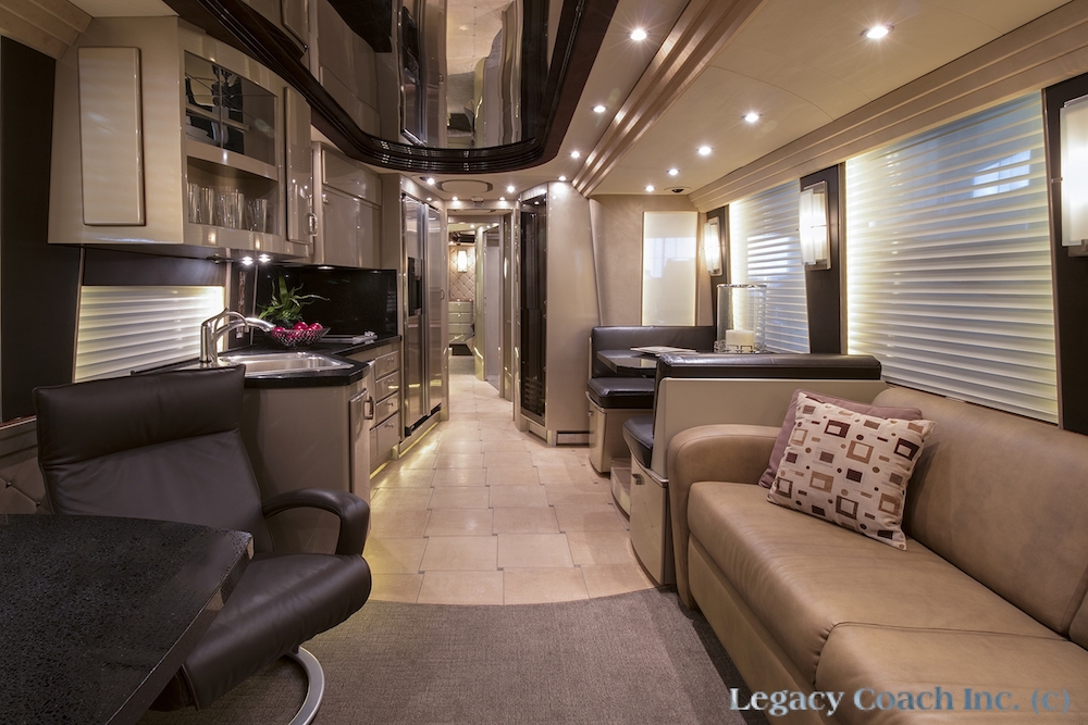 2005 Prevost Country Coach XLII For Sale