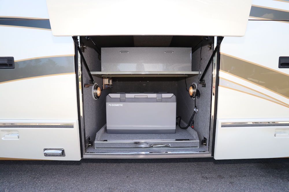 2005 Prevost Liberty H3-45 For Sale