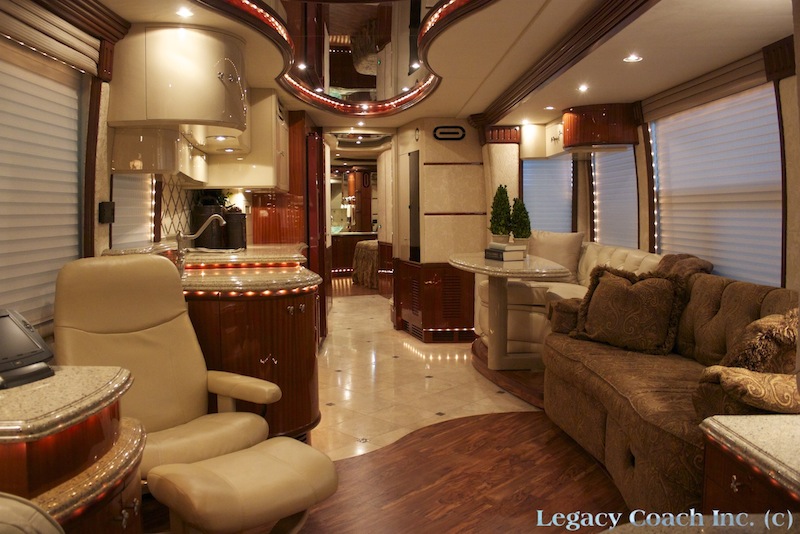 2005 Prevost Liberty H3-45 For Sale