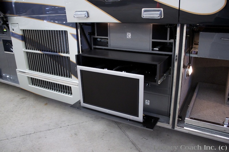 2005 Prevost Liberty H3-45 For Sale