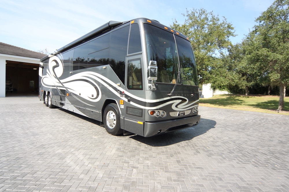 2005 Prevost Liberty H3-45 For Sale