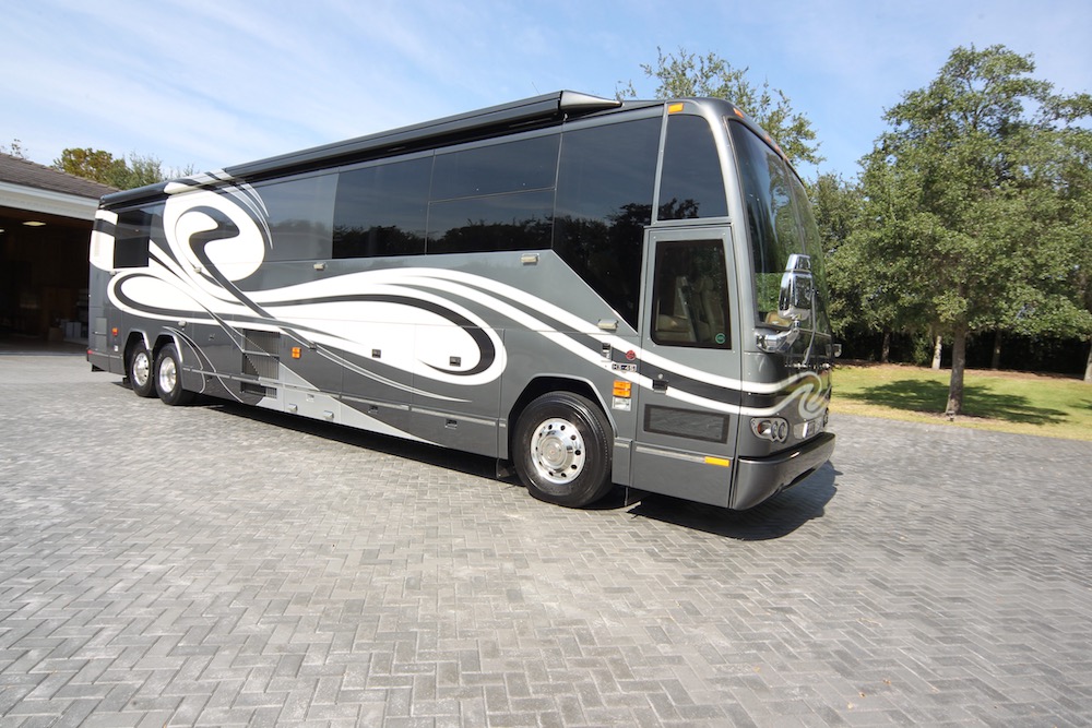 2005 Prevost Liberty H3-45 For Sale