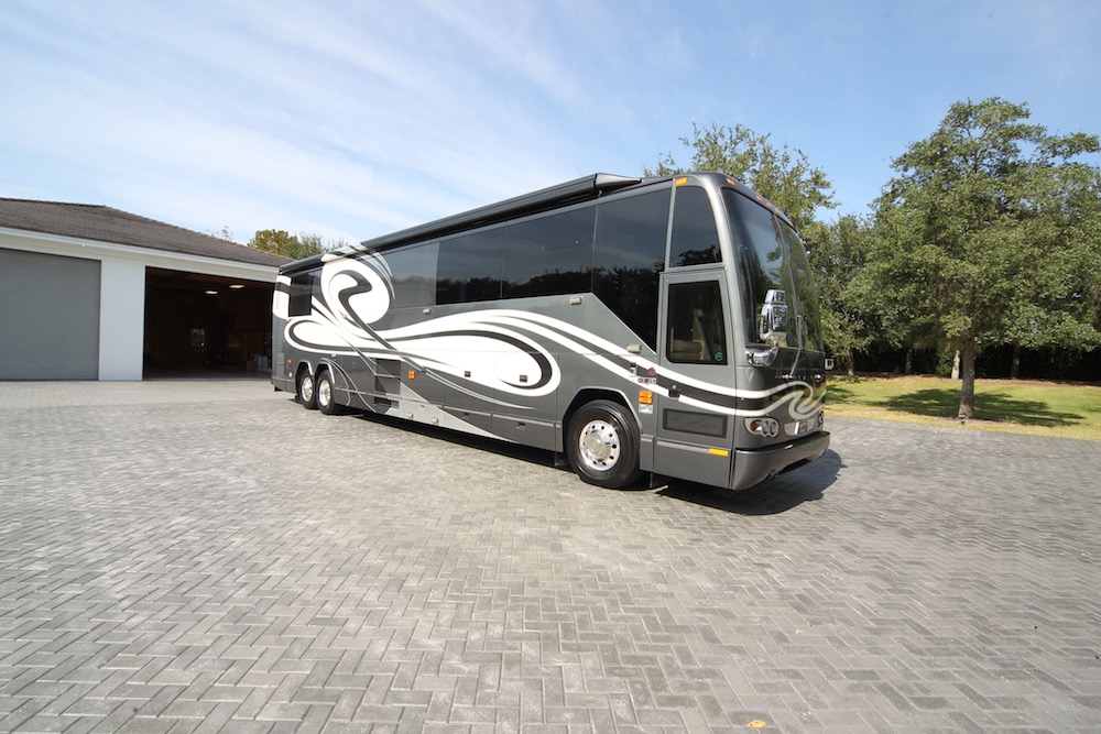 2005 Prevost Liberty H3-45 For Sale