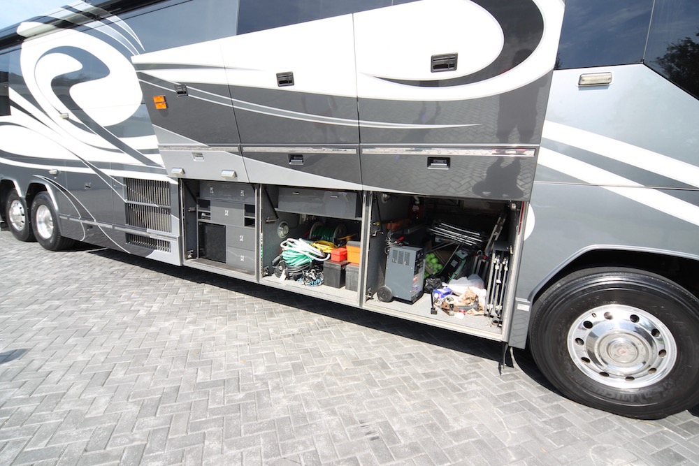 2005 Prevost Liberty H3-45 For Sale