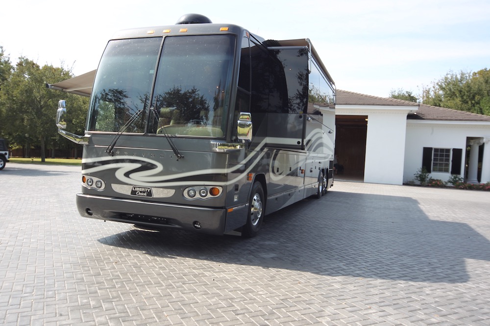 2005 Prevost Liberty H3-45 For Sale