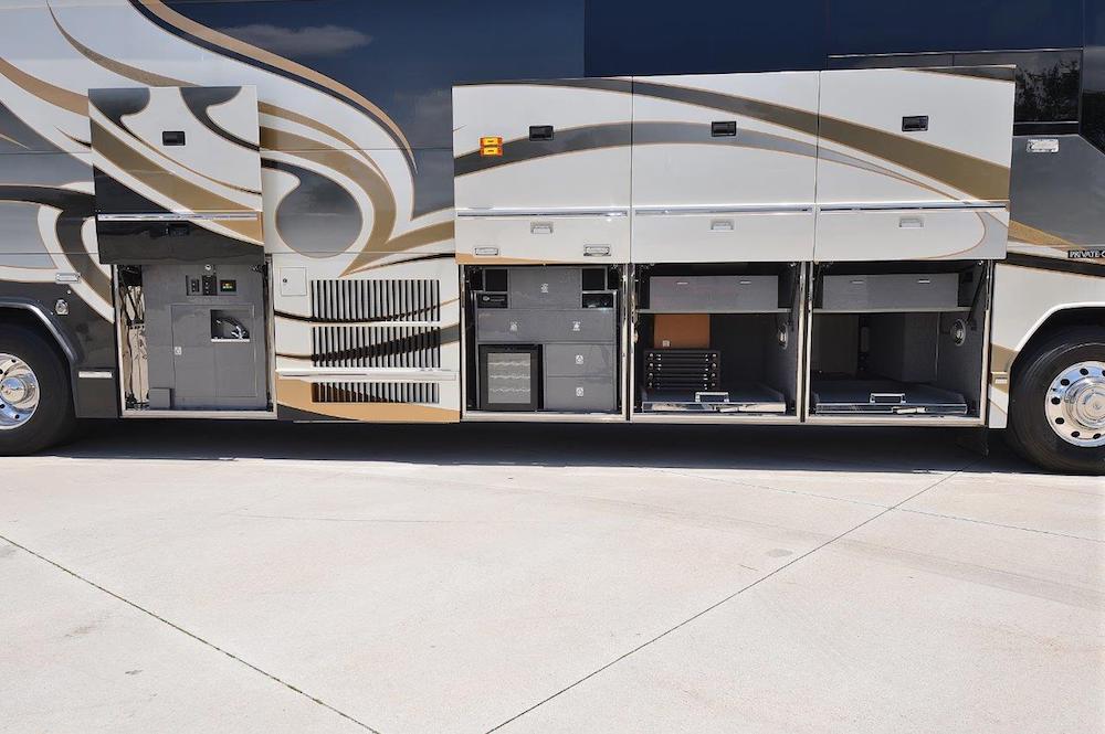 2005 Prevost Liberty H3-45 For Sale