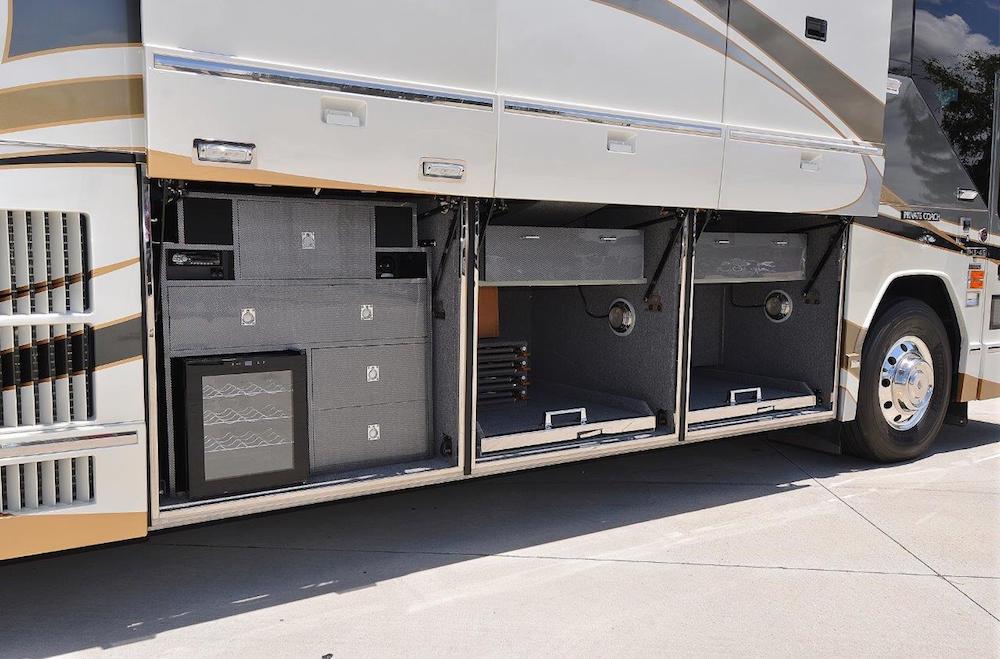 2005 Prevost Liberty H3-45 For Sale