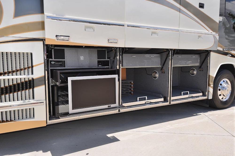 2005 Prevost Liberty H3-45 For Sale