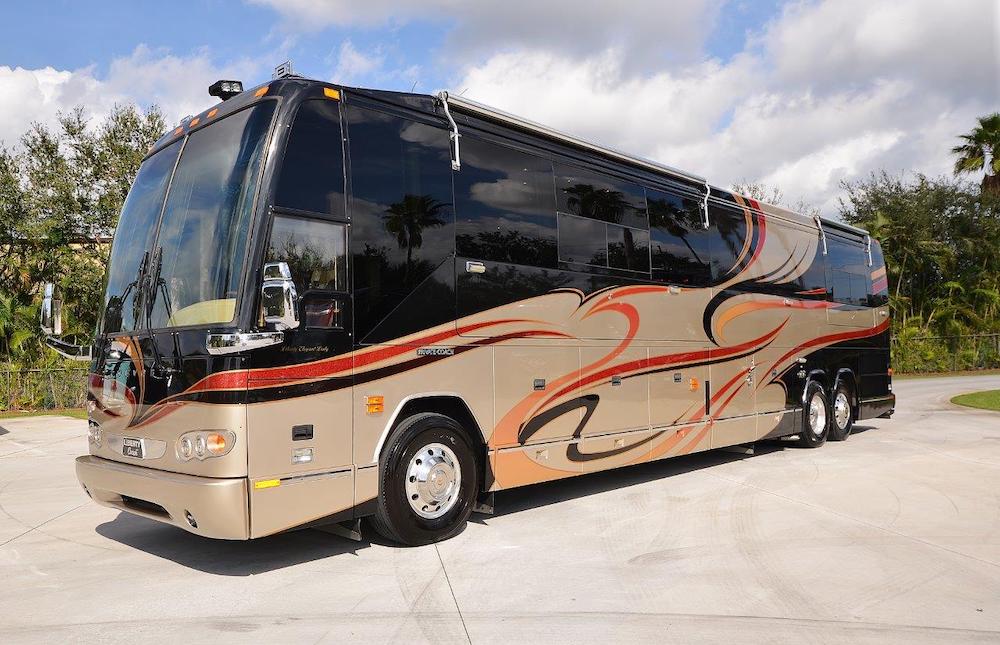 2005 Prevost Liberty H3-45 For Sale