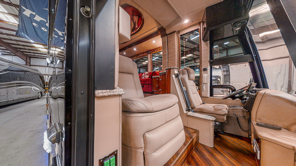 2005 Prevost Liberty H3-45 For Sale