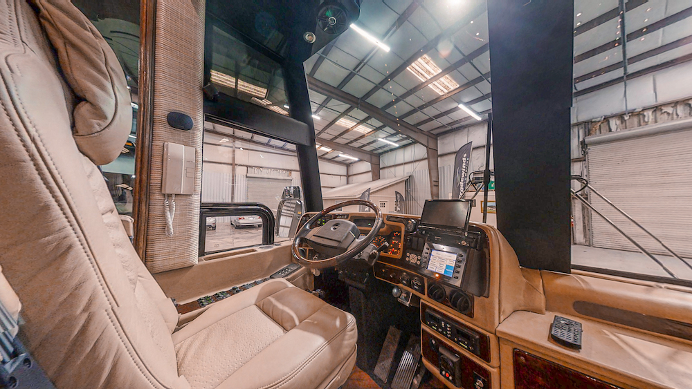 2005 Prevost Liberty H3-45 For Sale