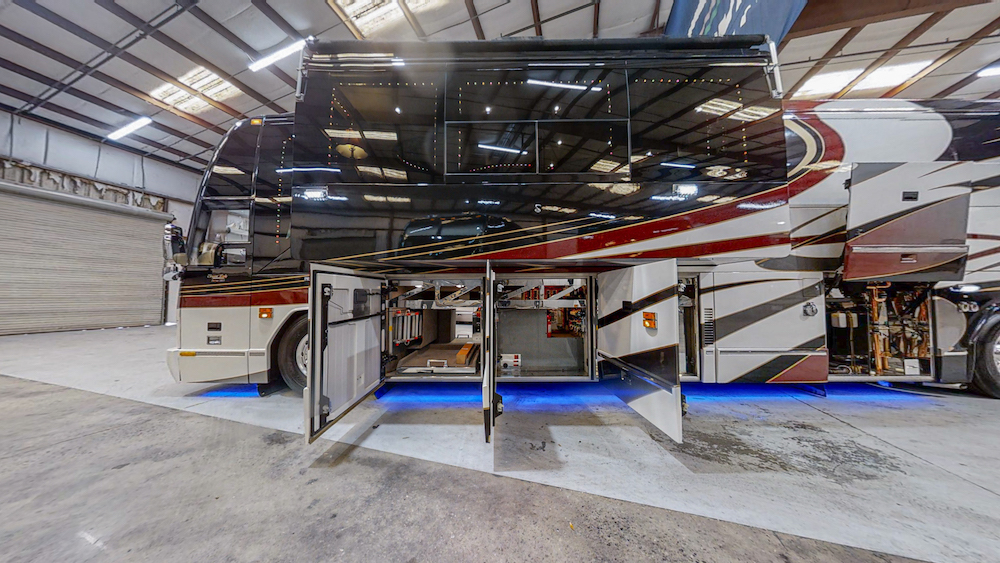 2005 Prevost Liberty H3-45 For Sale