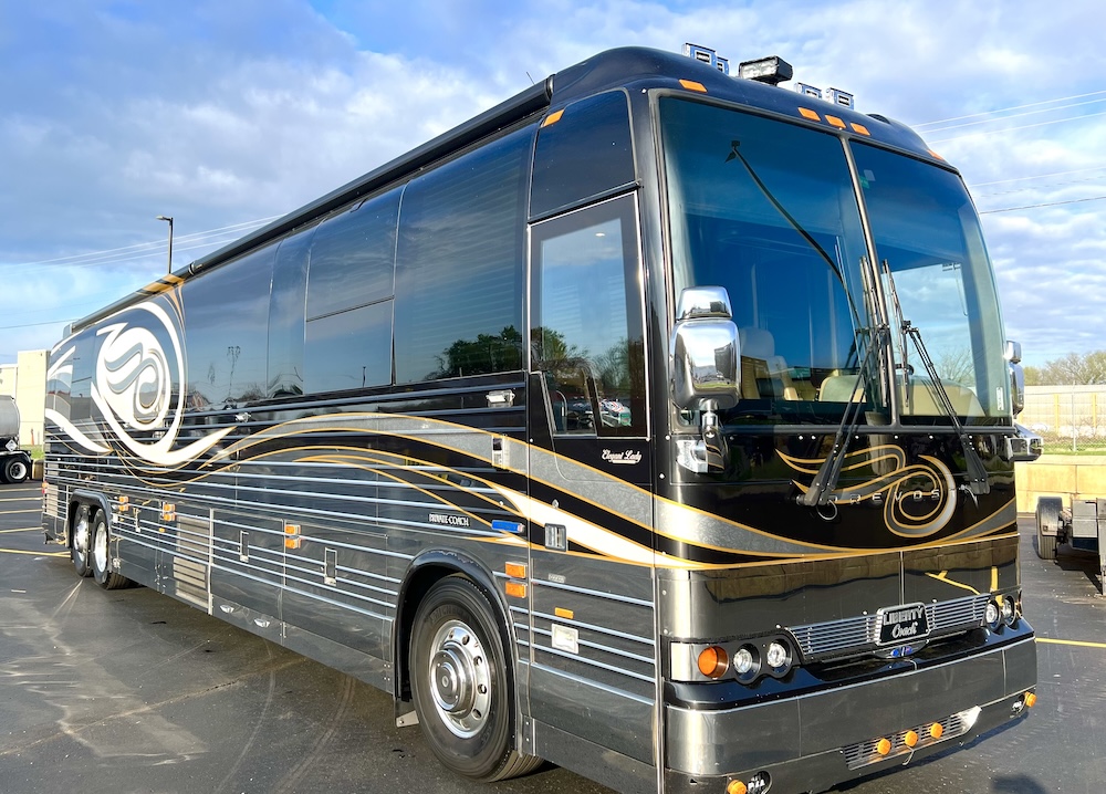 2005 Prevost Liberty XLII For Sale