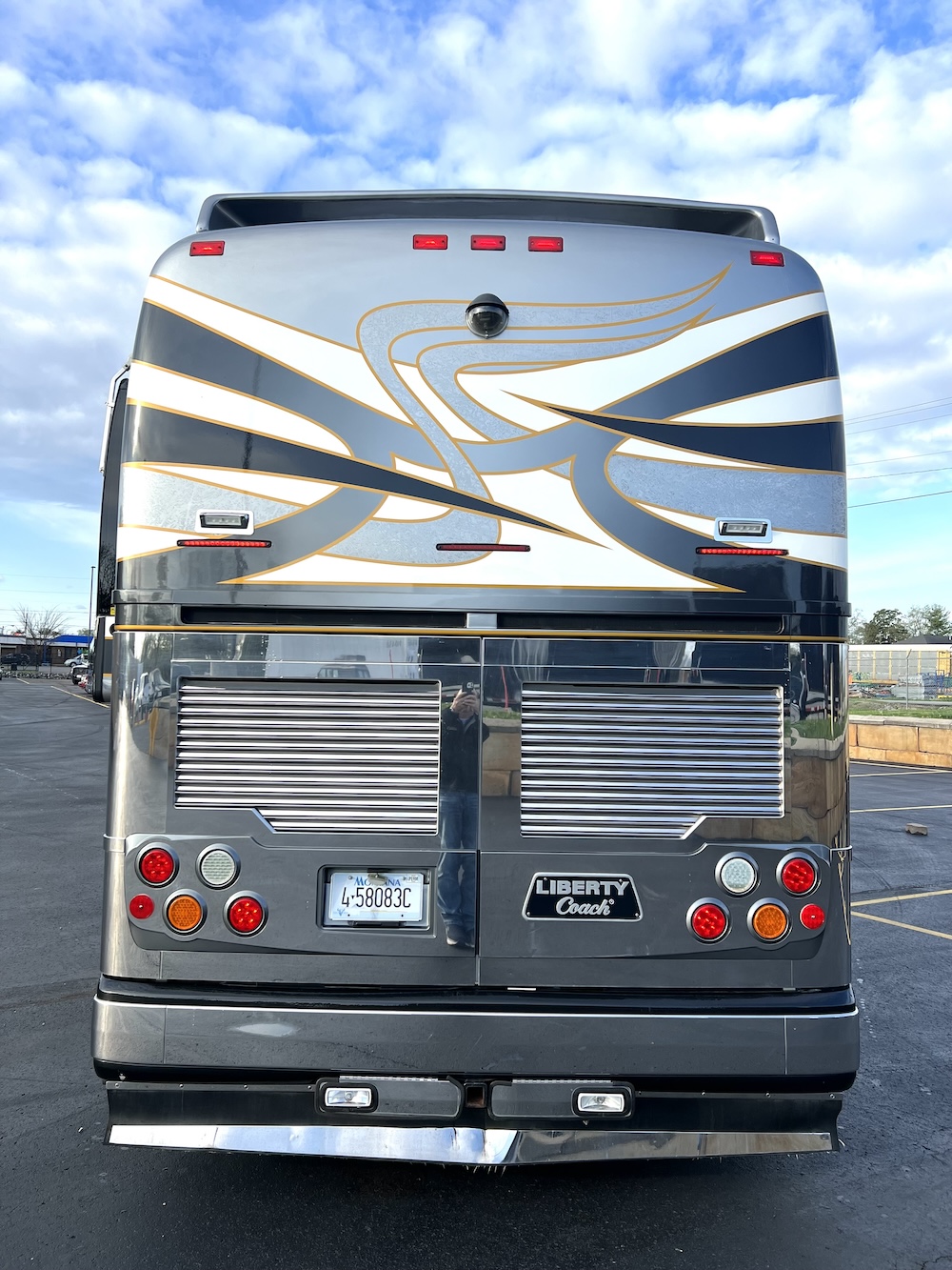 2005 Prevost Liberty XLII For Sale