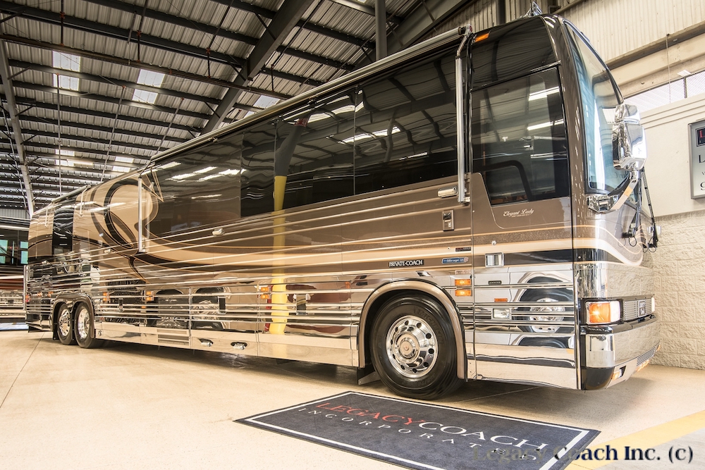 2005 Prevost Liberty XLII For Sale