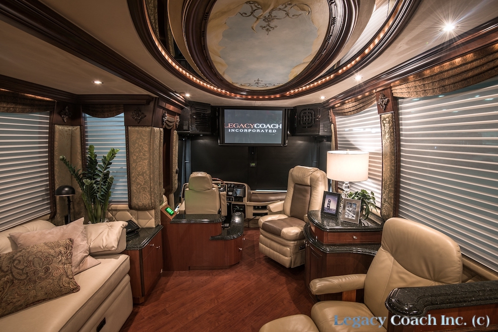 2005 Prevost Liberty XLII For Sale