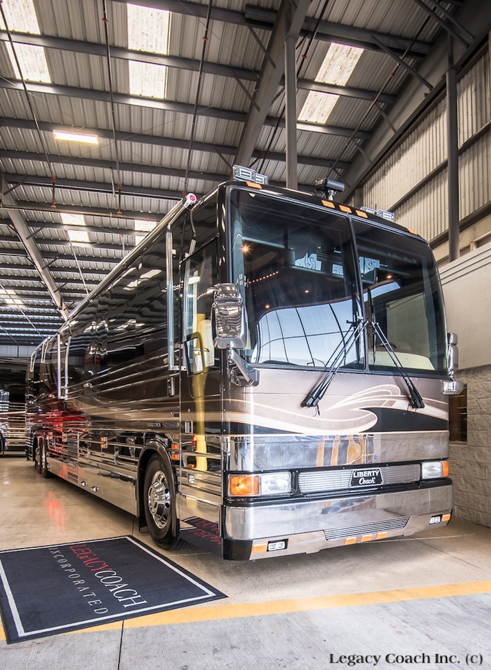 2005 Prevost Liberty XLII For Sale