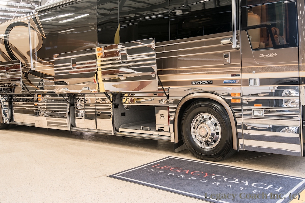 2005 Prevost Liberty XLII For Sale