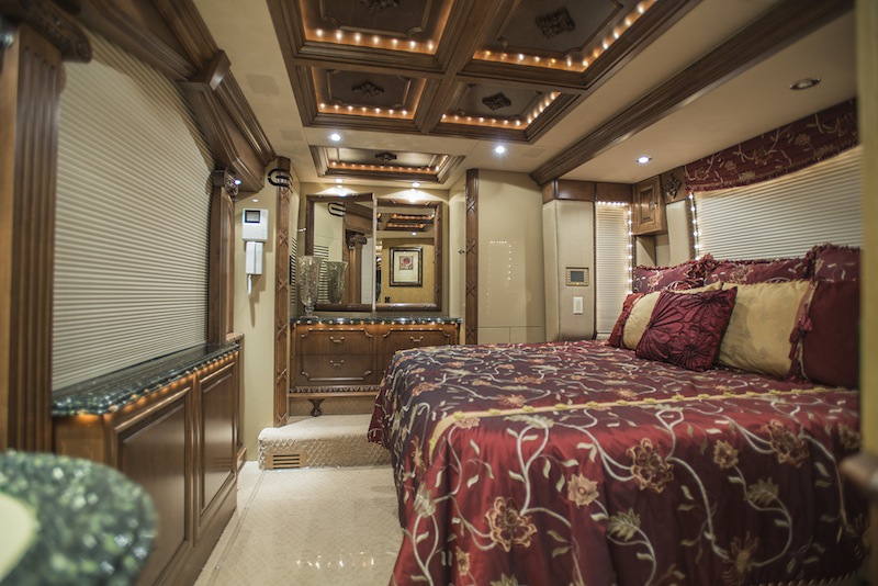 2005 Prevost Liberty XLII For Sale