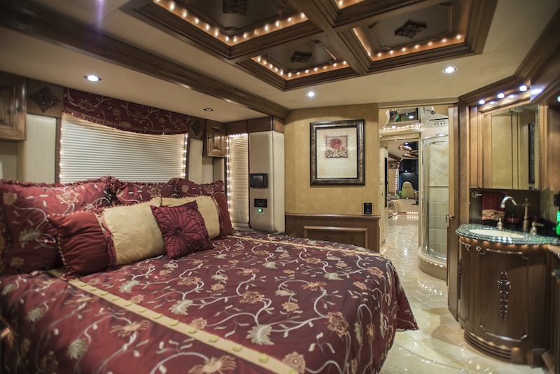 2005 Prevost Liberty XLII For Sale