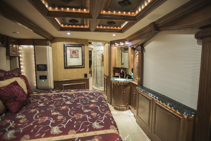 2005 Prevost Liberty XLII For Sale