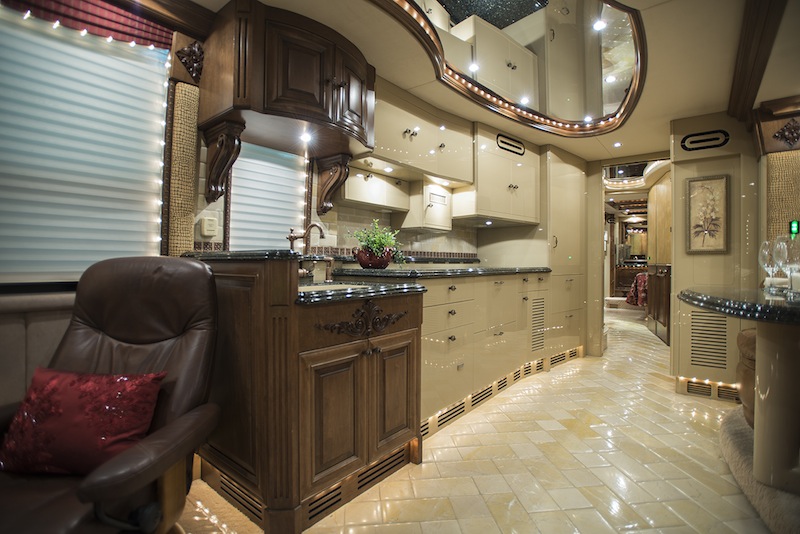 2005 Prevost Liberty XLII For Sale