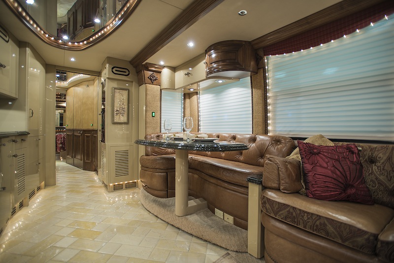 2005 Prevost Liberty XLII For Sale