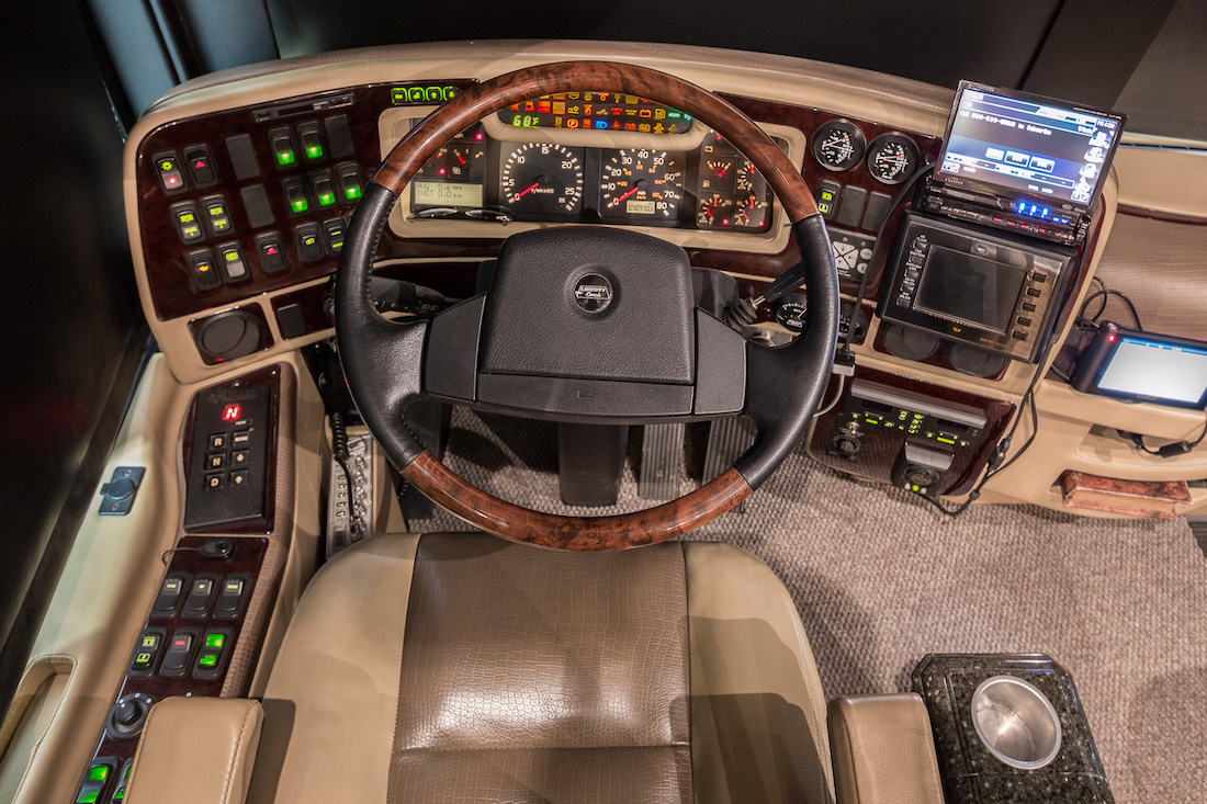 2005 Prevost Liberty XLII For Sale
