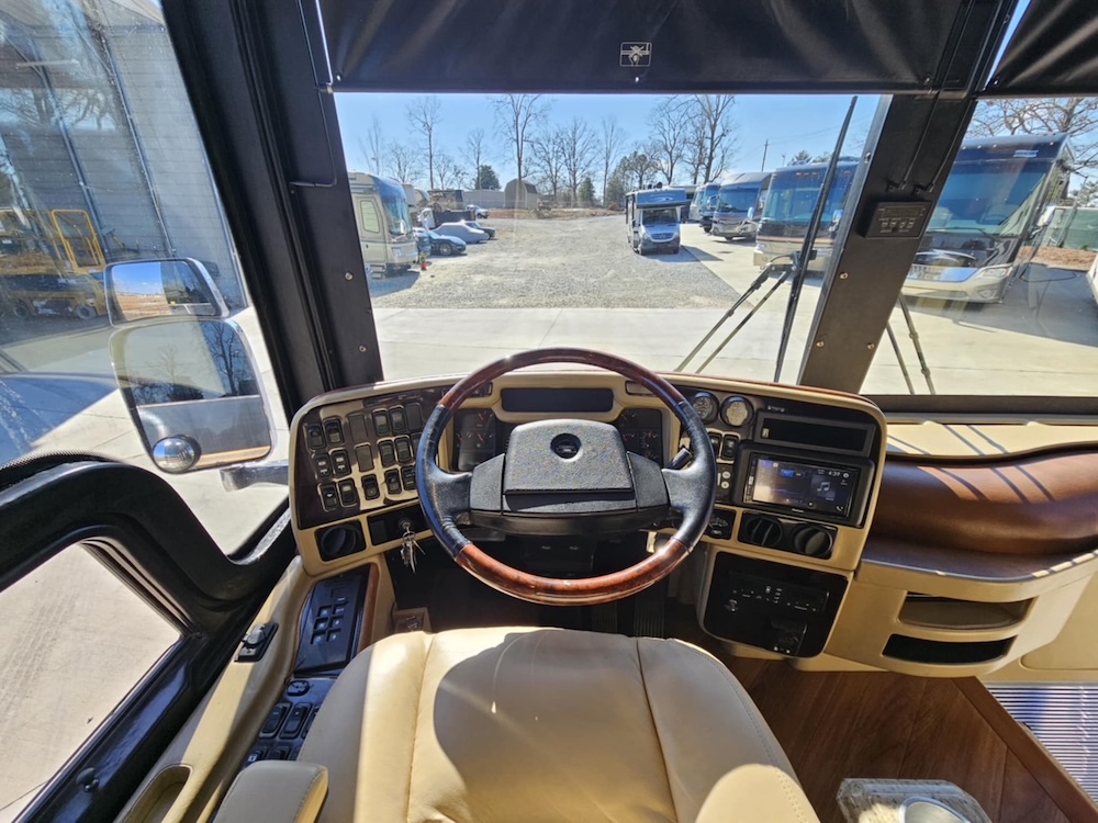 2005 Prevost Liberty XLII For Sale