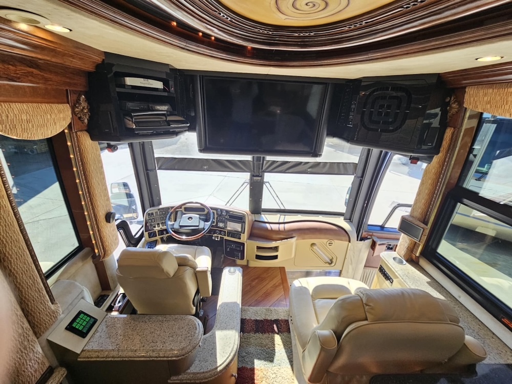 2005 Prevost Liberty XLII For Sale