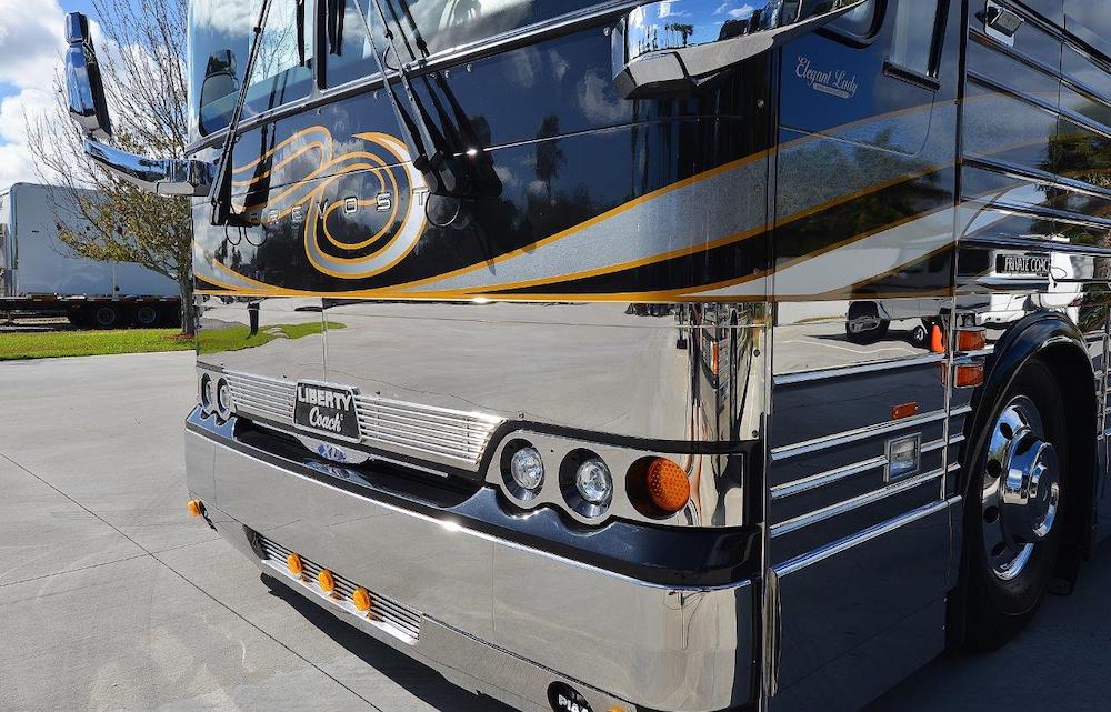 2005 Prevost Liberty XLII For Sale