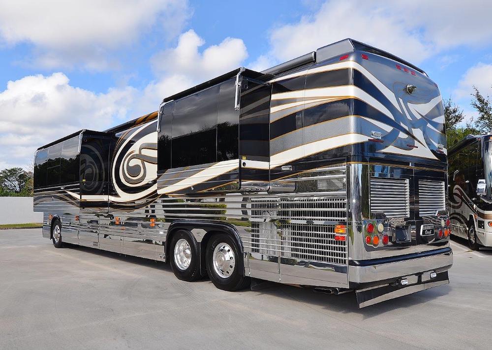 2005 Prevost Liberty XLII For Sale