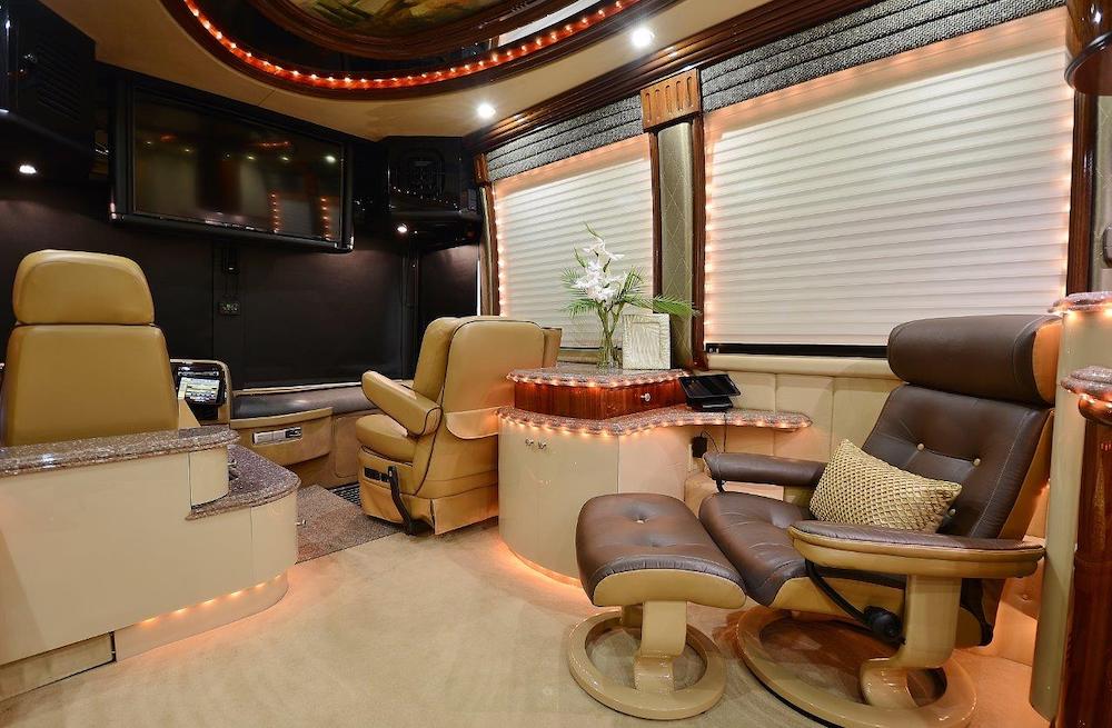 2005 Prevost Liberty XLII For Sale