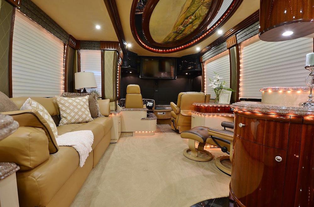 2005 Prevost Liberty XLII For Sale