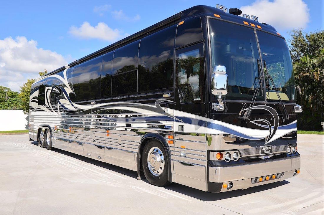 2005 Prevost Liberty XLII For Sale