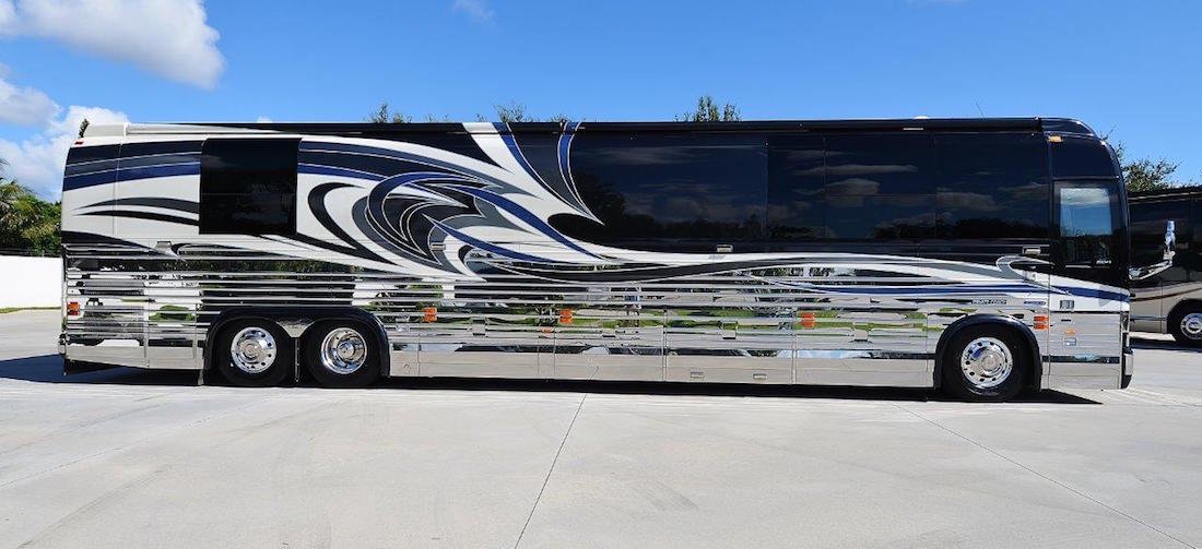 2005 Prevost Liberty XLII For Sale