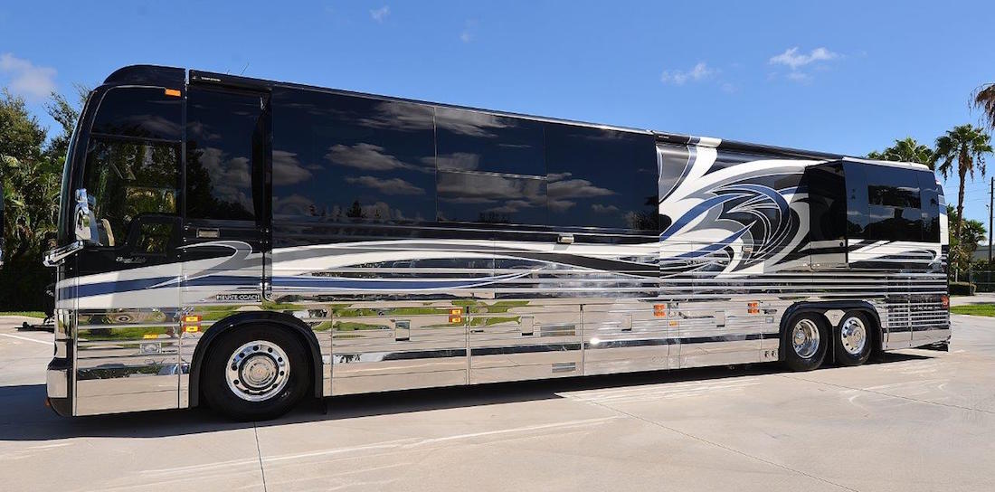 2005 Prevost Liberty XLII For Sale