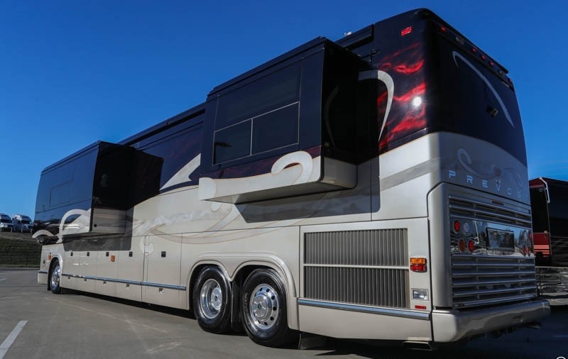 2005 Prevost Marathon H3-45 For Sale